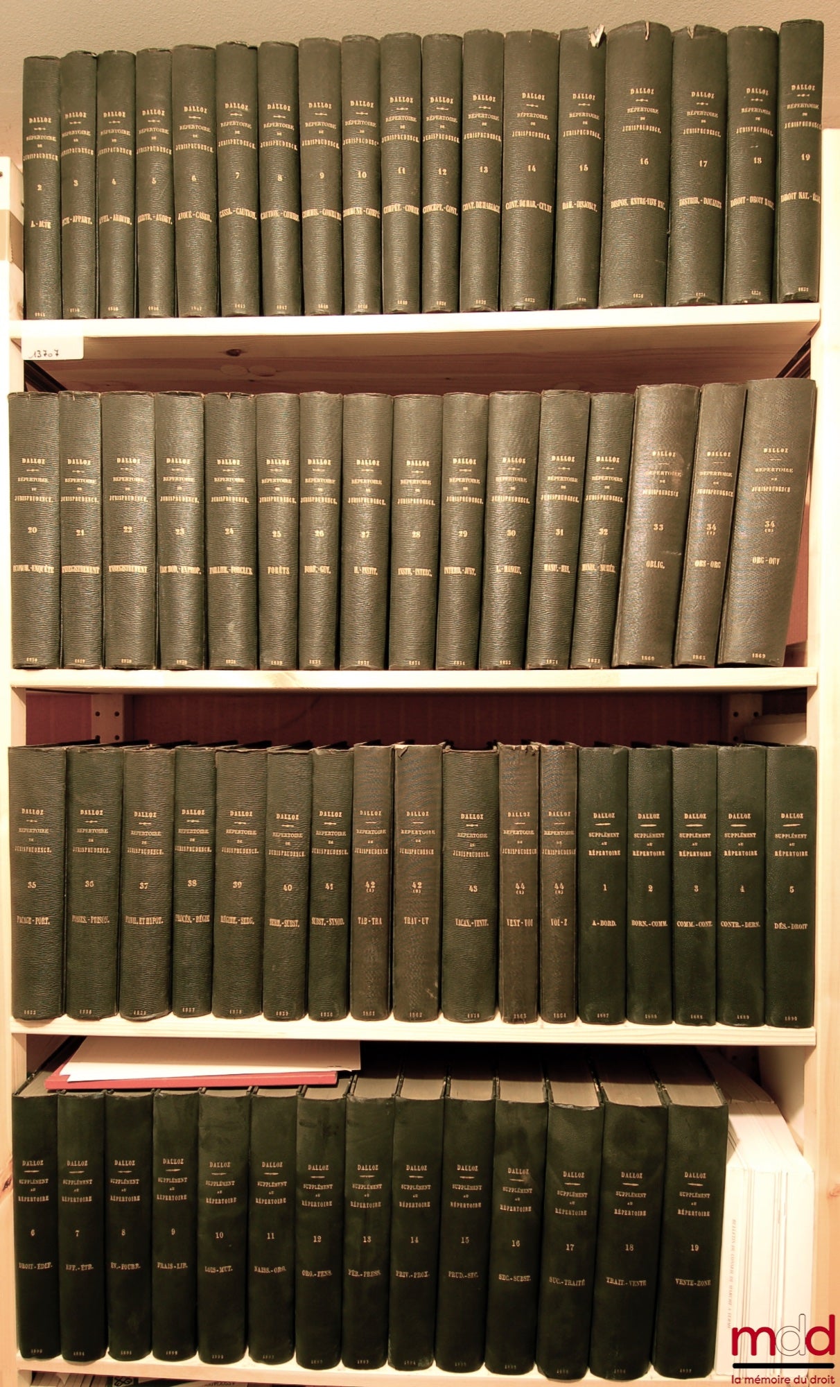 DALLOZ (Désiré et Armand) – RÉPERTOIRE MÉTHODIQUE ET ALPHABÉTIQUE DE LÉGISLATION DE DOCTRINE ET DE JURISPRUDENCE en matière de droit civil, commercial, criminel, administratif, de droit des gens et de droit public, nouvelle édition considérablement augmen