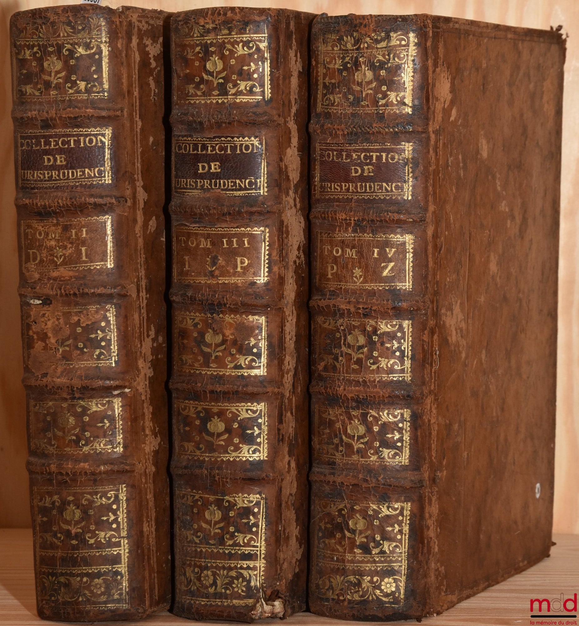 DENISART (Jean-Baptiste) – COLLECTION DE DÉCISIONS NOUVELLES ET DE NOTIONS RELATIVES À LA JURISPRUDENCE ACTUELLE, 7e éd. revue et considérablement augmentée, [manque t. 1 : A-D]