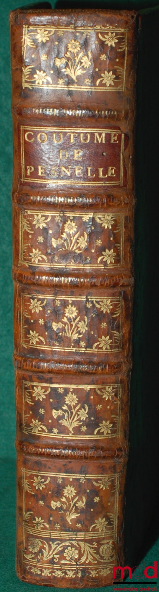 [Coutume - Normandie], PESNELLE – COUTUME DE NORMANDIE, EXPLIQUÉE PAR M. PESNELLE (…). 3ème éd. avec les observations de M. ROUPNEL, Seigneur de Chenilly (…). On y a joint un Recueil d’Édits, Déclarations, Arrêts & Réglemens, & les Ordonnances sur le fait