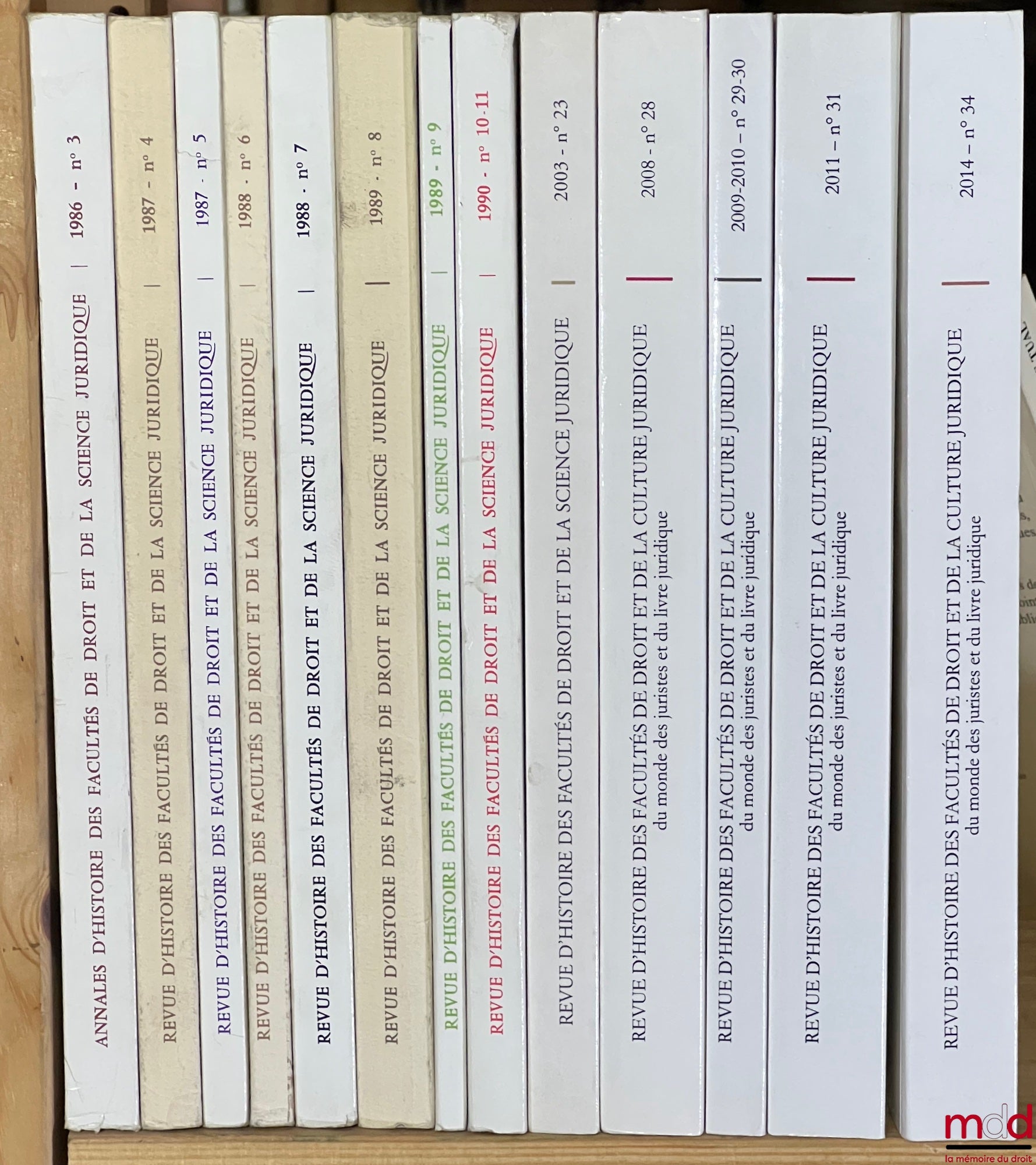[RHFDSJ] – REVUE D’HISTOIRE DES FACULTÉS DE DROIT ET DE LA SCIENCE JURIDIQUE : – n° 3 de 1984 (ANNALES) au n° 10-11 de 1990 ; – n°  23 de 2003 ; – n° 28, 29-30 et 31 de 2003 à 2010 ; – n° 31 de 2011 ; – n° 34 de 2014