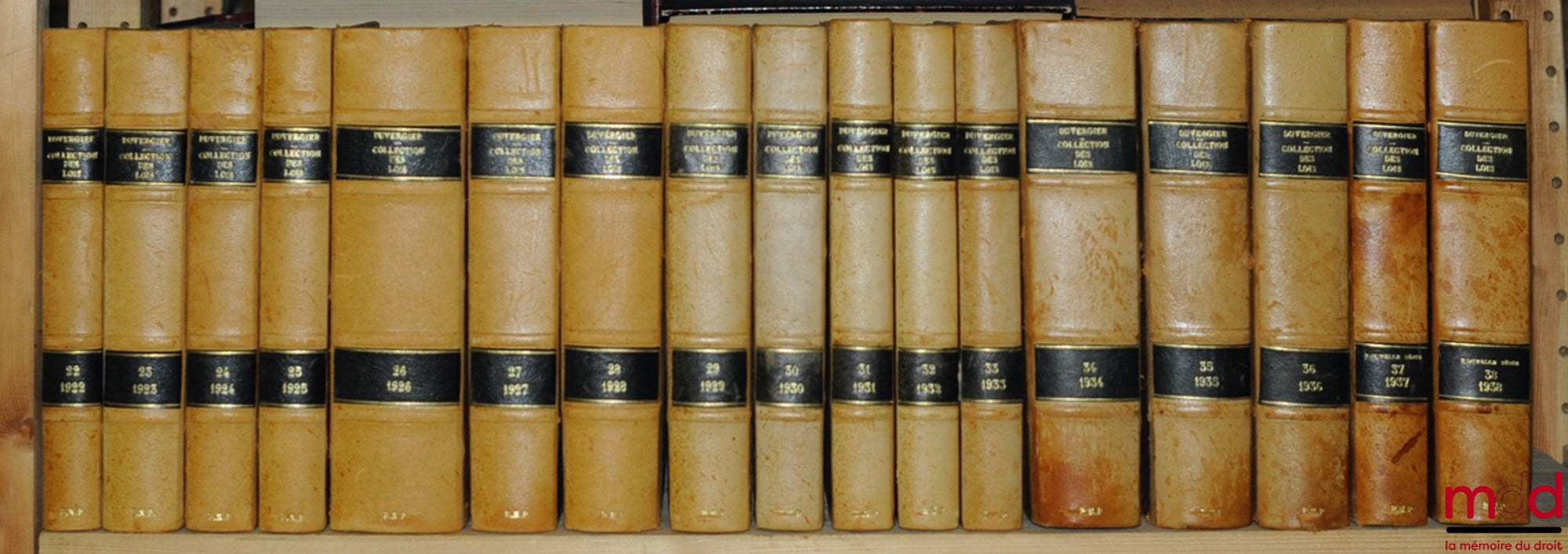 [DUVERGIER (Jean-Baptiste)] – COLLECTION COMPLÈTE DES LOIS, Décrets, Ordonnances, Réglements, AVIS DU CONSEIL-D’ÉTAT, publié sur les éditions officielles du Louvre ; de l’Imprimerie nationale, par Baudouin ; et du Bulletin des Lois ; (De 1788 à 1830 inclu