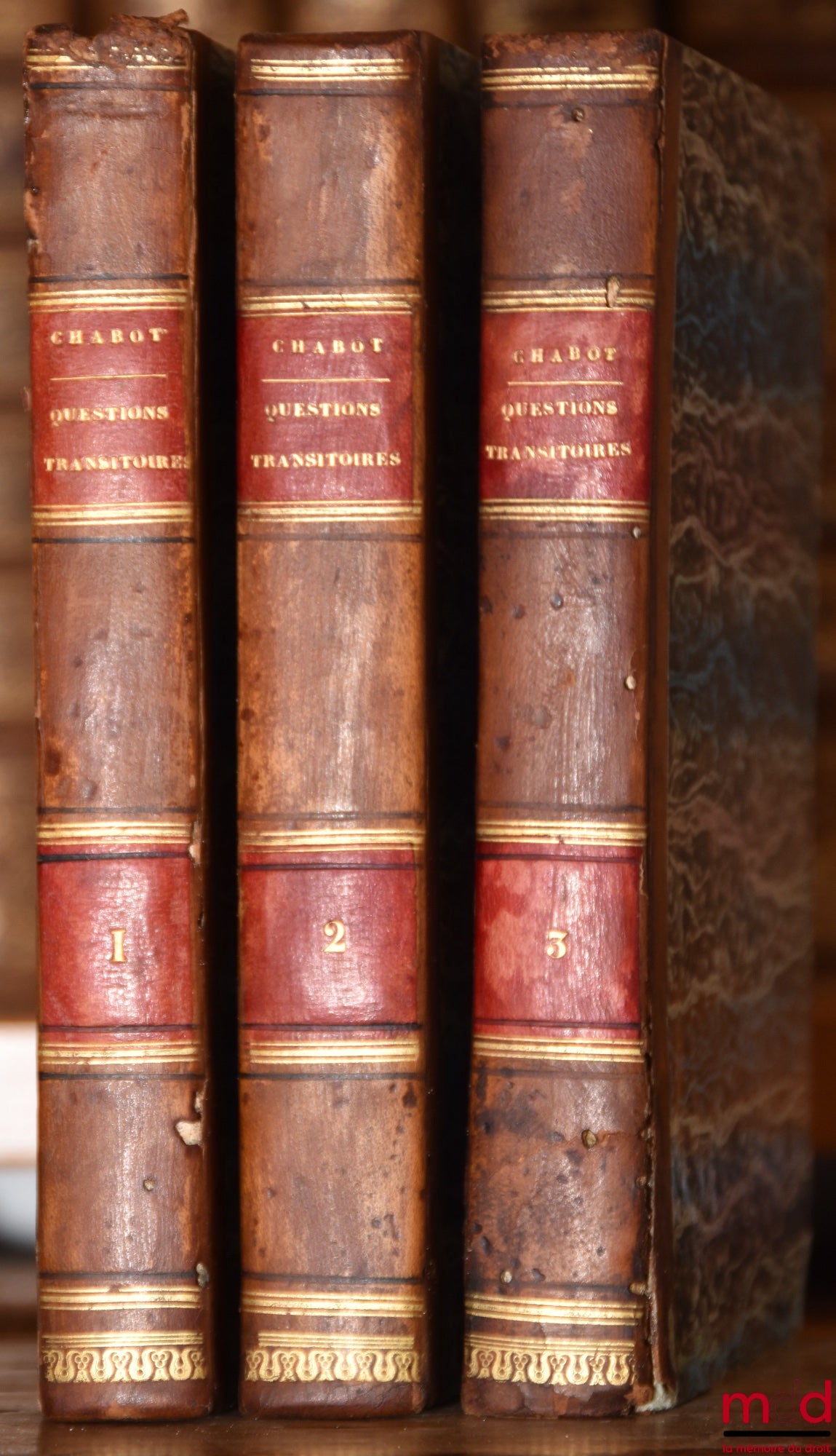 CHABOT (Georges) [dit Chabot de L’Allier] – QUESTIONS TRANSITOIRES SUR LE CODE CIVIL, RELATIVES À SON AUTORITÉ SUR LES ACTES ET LES DROITS ANTÉRIEURS À SA PROMULGATION ; et dont la discussion comprend 1° le tableau des diverses législations sur chacune de