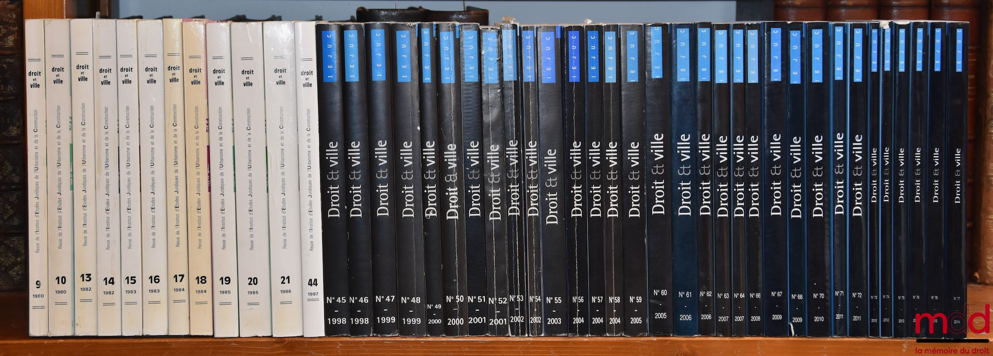[RDV] – DROIT ET VILLE, Revue de l’Institut des Études Juridiques de l’Urbanisme et de la Construction fondée par Michel Despax ; Urbanisme, Construction, Aménagement du Territoire, n° 9 et 10 (1980), du n° 13 (1982) au n° 21 (1986), du n° 44 (1997) au n°