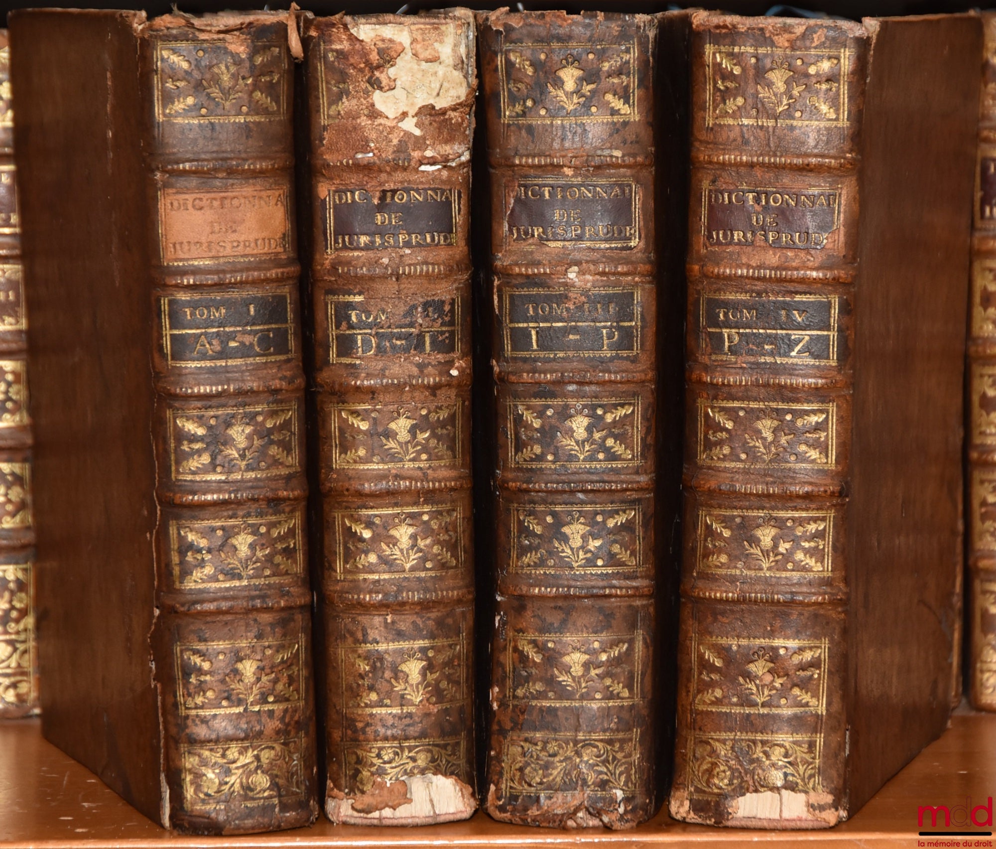 DENISART (Jean Baptiste) – COLLECTION DE DÉCISIONS NOUVELLES ET DE NOTIONS RELATIVES À LA JURISPRUDENCE ACTUELLE, 7e éd. revue et considérablement augmentée