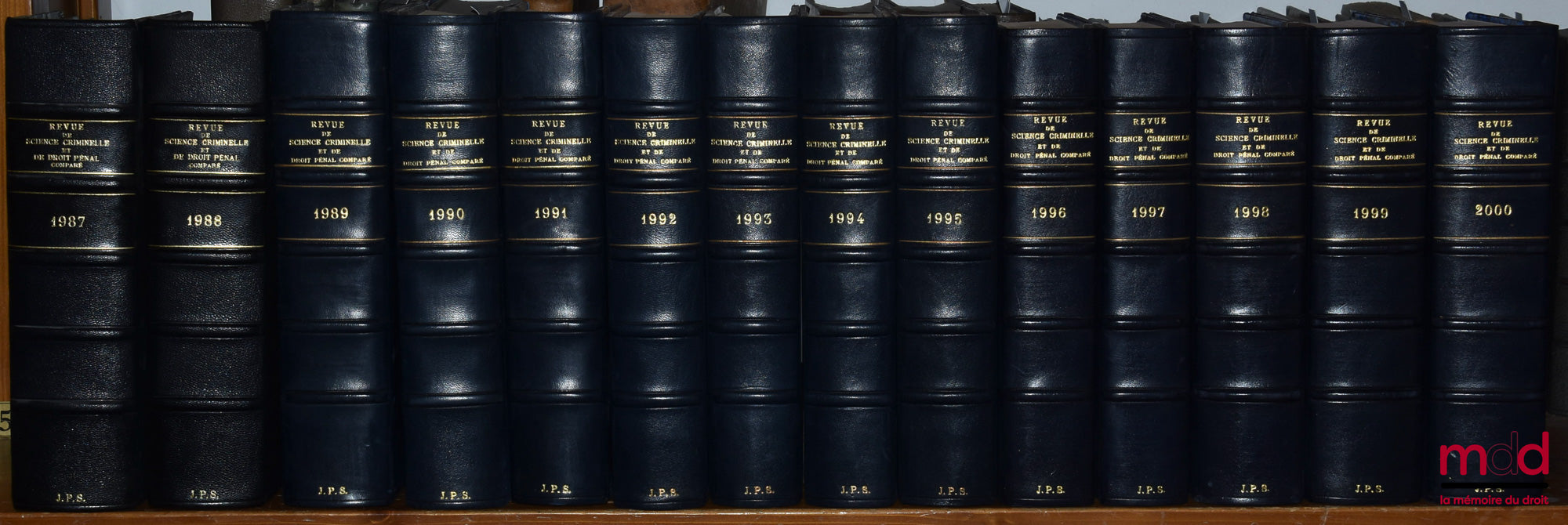 [R.S.C.D.P.C] – REVUE DE SCIENCE CRIMINELLE ET DE DROIT PÉNAL COMPARÉ publié sous les auspices du Centre Français de Droit comparé avec la collaboration de l’institut de criminologie et de l’institut de droit comparé de L’université de Paris et avec le co