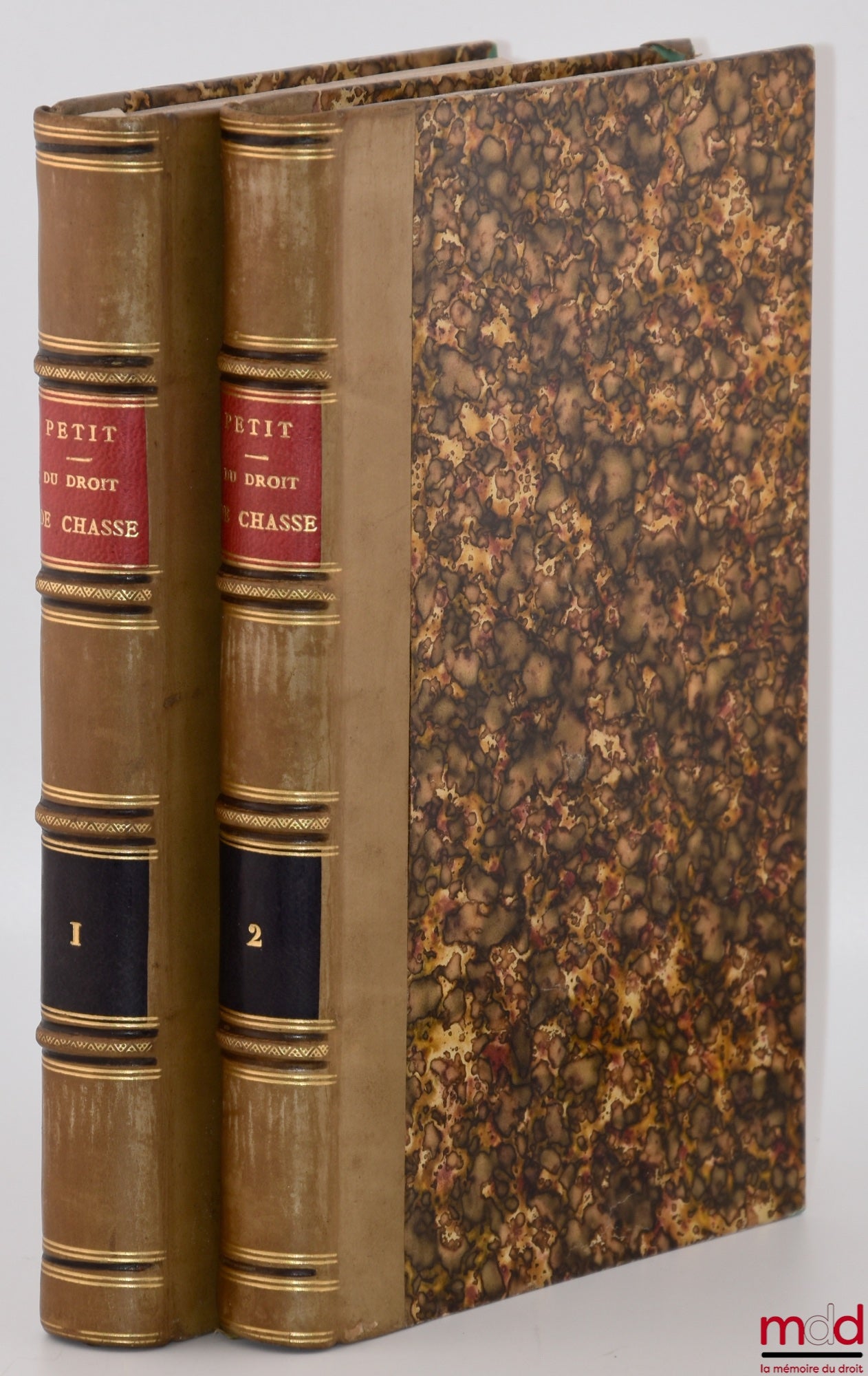 [Chasse], PETIT (Pierre Victor Alphonse) – TRAITÉ complet DU DROIT DE LA CHASSE contenant la législation, la doctrine et la jurisprudence qui concernent l’exercice du droit de chasse, avec l’indication de toutes les lois, ordonnances et arrêtés anciens et
