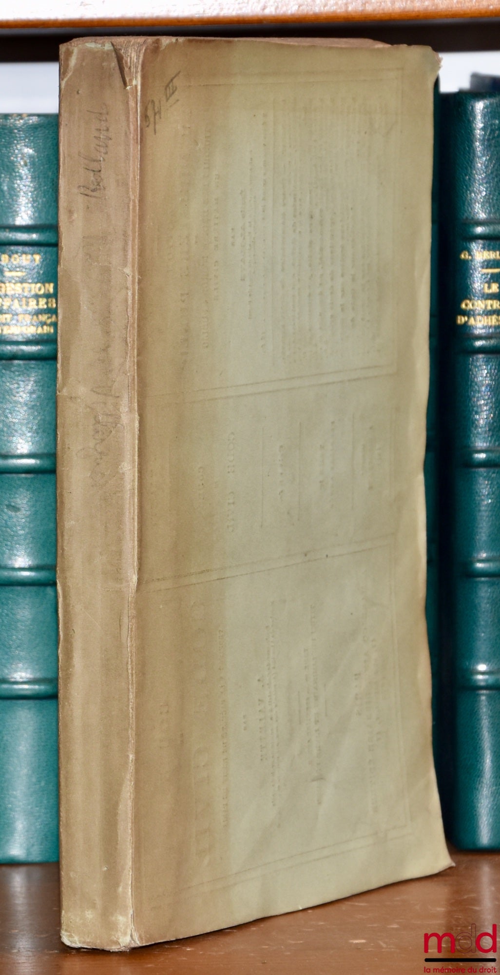 VILLARGUES (Rolland de) – CODE DE L’ORGANISATION JUDICIAIRE COMPRENANT LES LOIS, DÉCRETS, ORDONNANCES, RÈGLEMENTS SUR L’ORDRE JUDICIAIRE. LE CONSEIL D’ÉTAT, LA COUR DES COMPTES, LES PRUD’HOMMES et tous les auxiliaires de la justice, Avocats, Notaires, Avo