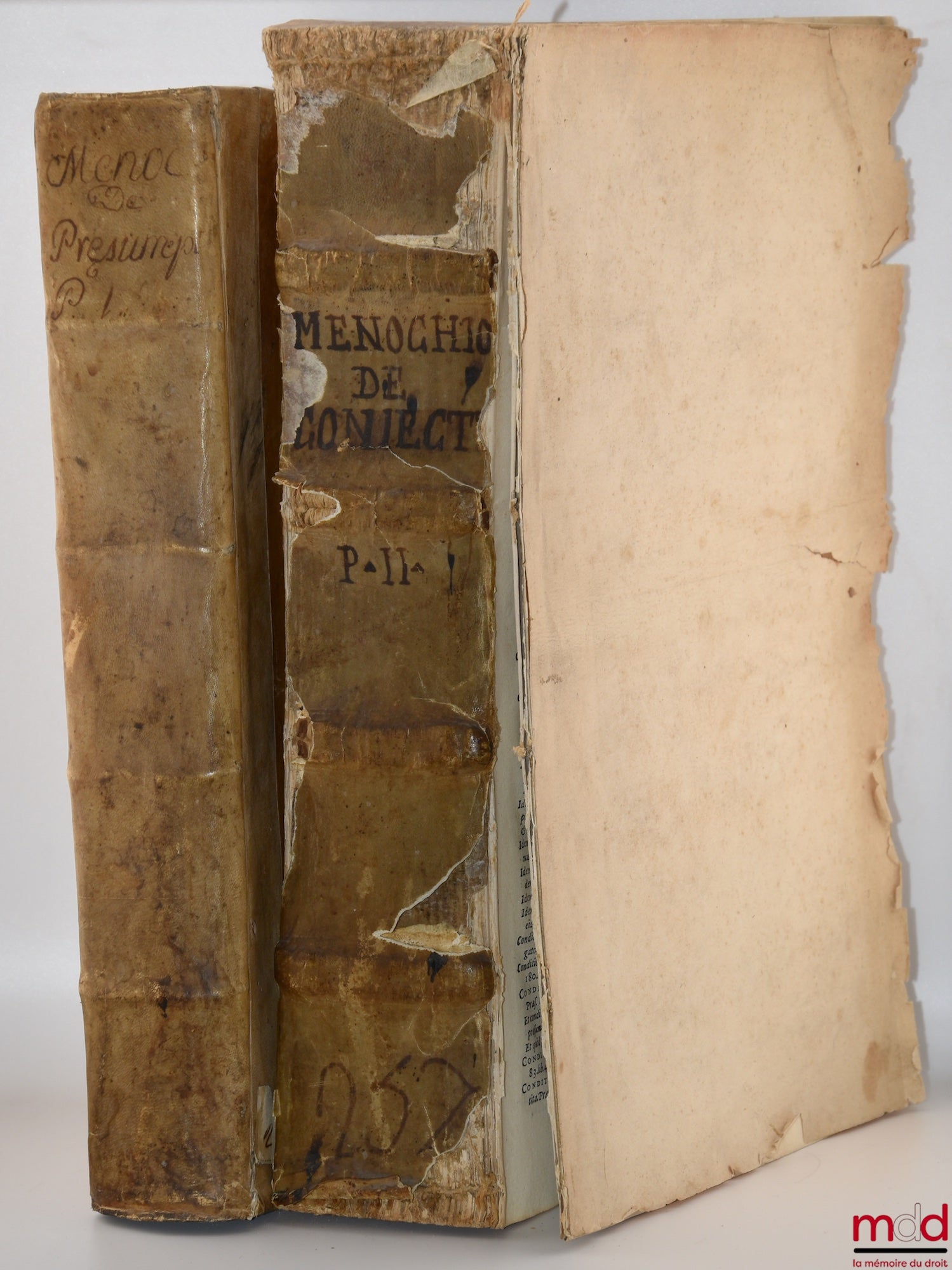 MENOCHII (Iacobi) [MENOCHIO (Giacomo)] – t. I : Iacobi Menochii iuriscons. Papiensis, regii ducalisque senatoris, Ac redituum extraordinariorum Regiæ Maiestatis Catholicæ, Præsidis Mediolanensis, divini atque humani iuris scientia peritissimi. De Præsumpt