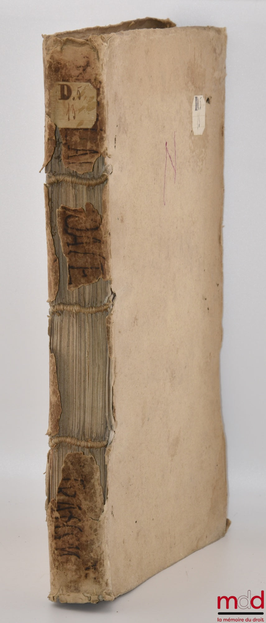 NOALIS (Nicolai) [NOALIS (Nicolaus)] – DE TRANSMISSIONE TRACTATUS NICOLAI NOALIS IURISCONSULTI VENETI. In quo agitur DE TRANSMISSIONE FIDEICOMMISSORUM, LEGATORUM, Substitutionum directarum, Hæreditatis, Contractuum, & aliarum materiarum. Nunc ab Autore su