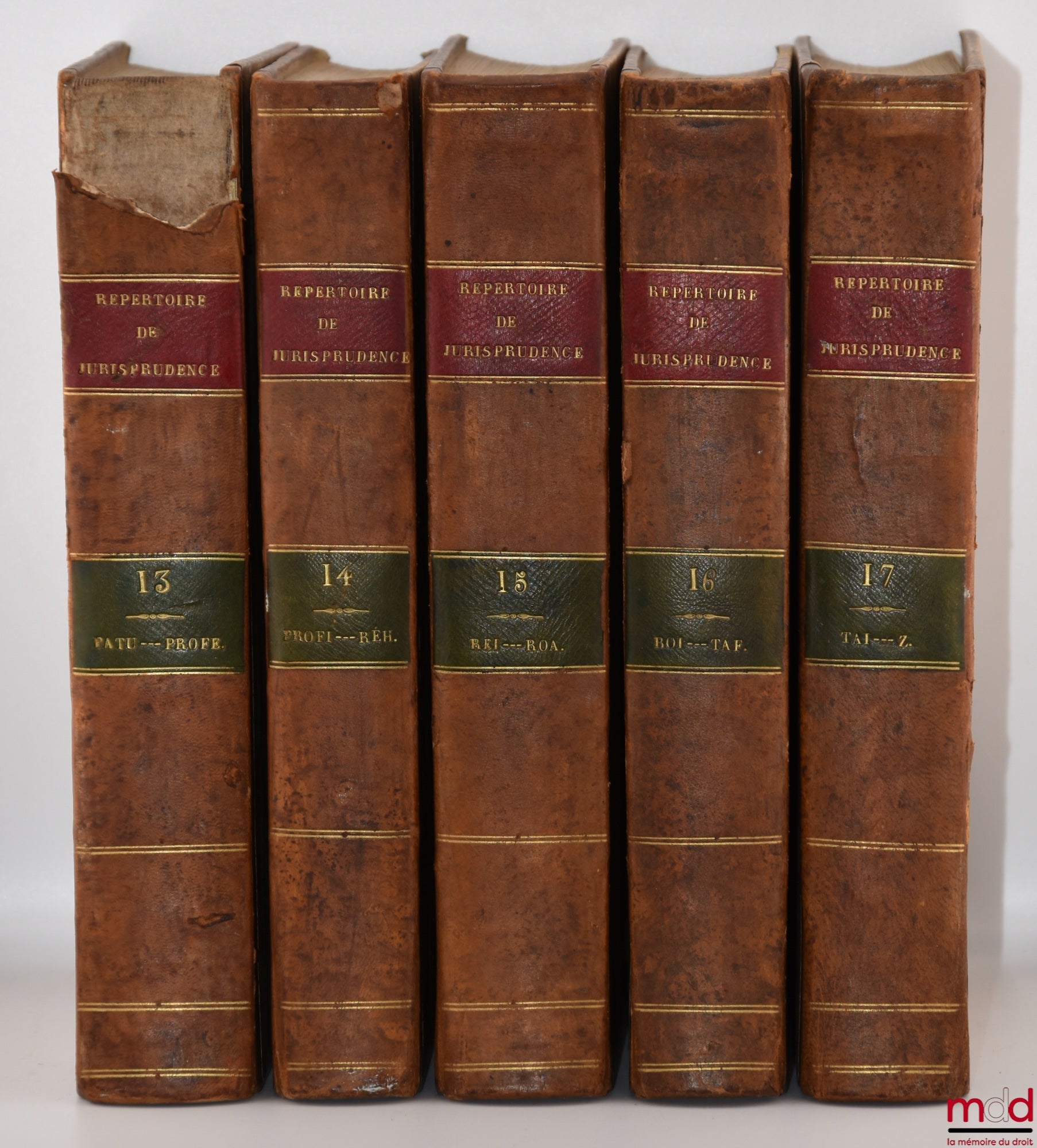 GUYOT (Joseph-Nicolas) et alii – RÉPERTOIRE UNIVERSEL ET RAISONNÉ DE JURISPRUDENCE CIVILE, CRIMINELLE, CANONIQUE ET BÉNÉFICIALE, ouvrage de plusieurs jurisconsultes : mis en ordre & publié par M. …, écuyer, ancien magistrat. Nouvelle édition corrigée & au