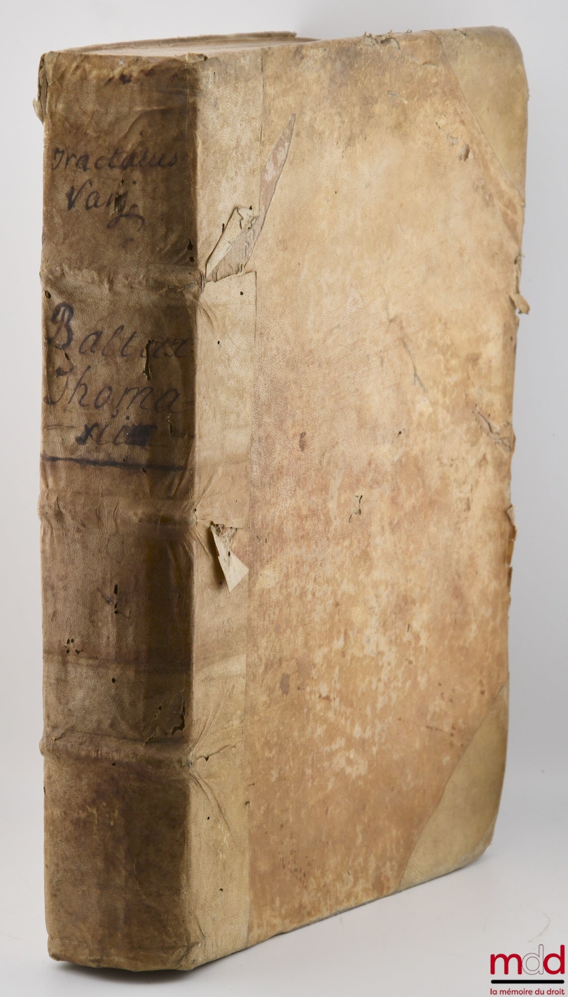 TOMASII (Balthaxaris) [TOMASIUS (Balthaxar)] – I.C. LUCENSIS PRÆCLARISSIMI DECAS TRACTATUS CONTINENS INFRASCRIPTOS. Personarum statum, nec non ultimarum voluntatum materiam complectentes. Videlicet : De legitimatione, cum Tractatu Clausularum Incapacibus.