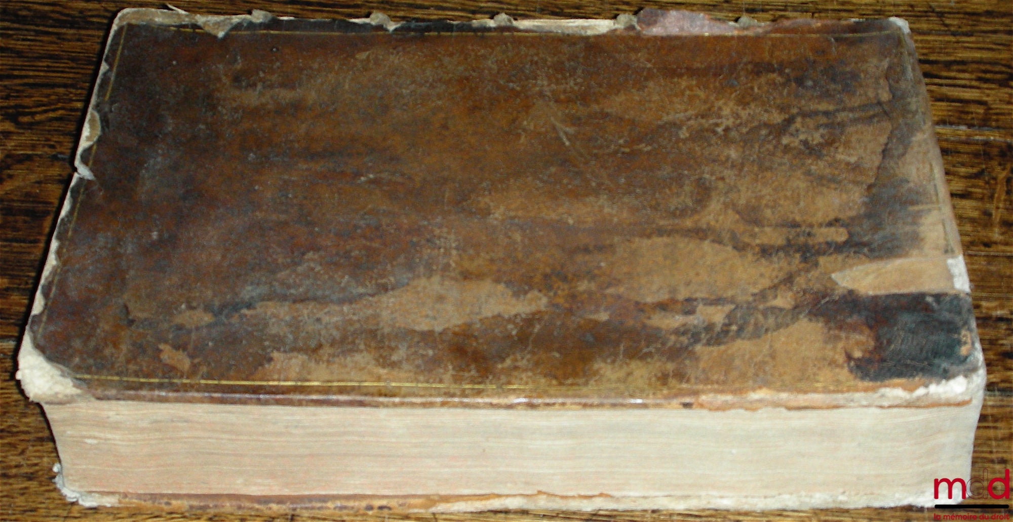 LOTTERIO (Melchiore) – DE RE BENEFICIARIA TOMUS IN DUOS LIBROS DIGESTUS ; QUIBUS ACCESSIT TERTIUS POSTHUMUS, NUN PRIMUM IN LUCEM EDITUS